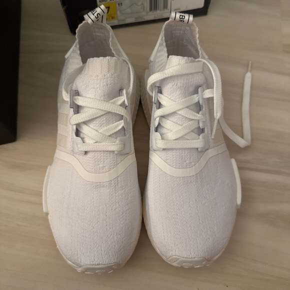 Adidas NMD R1 - Picture 2 of 7
